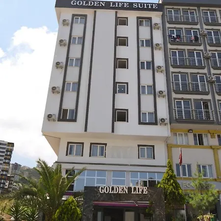 Aparthotel Golden Life *